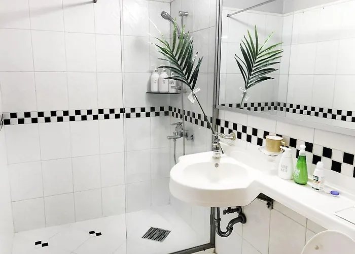 5 House With A Great View And Elevator Access Right In Front Of Hongik Univ Station Appartement