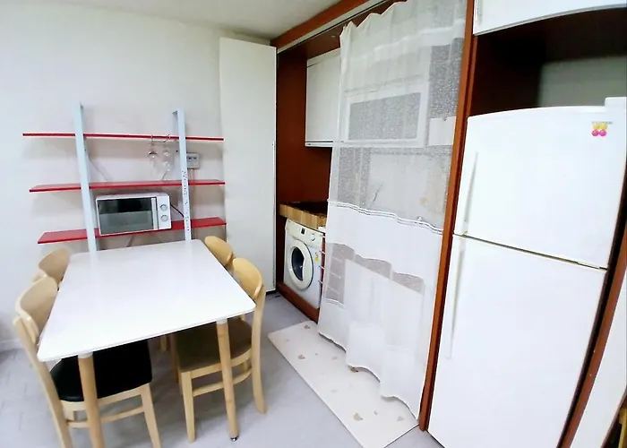 5 House With A Great View And Elevator Access Right In Front Of Hongik Univ Station Appartement Séoul